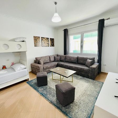 Jico Travel - Bani Apartments Vlorë Buitenkant foto