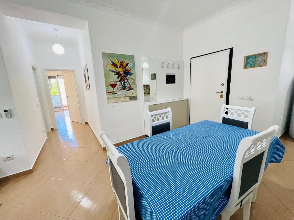 Jico Travel - Bani Apartments Vlorë Buitenkant foto